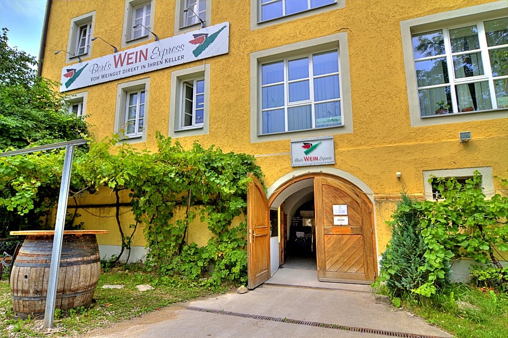 Weinseminare bei Dominik Frank in Regensburg - Bert's Weinexpress | Miomente Entdeckermagazin