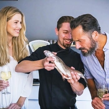 Spannende Kochkurse zum Fisch findest du bei Miomente | Entdeckermagazin