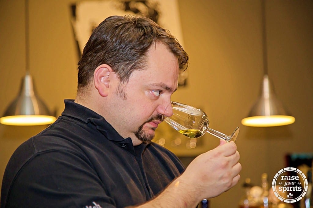 Spirituosen-Verkostungen in Wien – Erhard Ruthner lädt in die Welt von Whisky und co ein | Miomente Entdeckermagazin