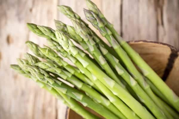 grüner Spargel