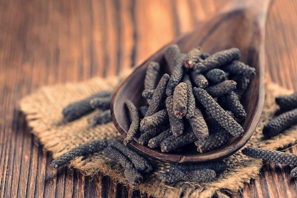 Indonesischer Langpfeffer Pfeffersorten Miomente Entdeckermagazin