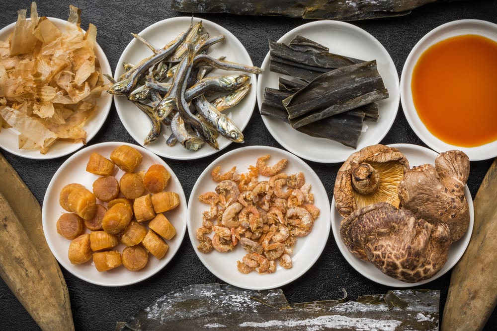 Umami, die fünfte Geschmacksrichtung, steckt in Pilzen, Sojasauce aber auch Tomaten