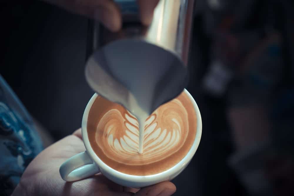 Finde einen Barista-Kurs bei Miomente in deiner Nähe.