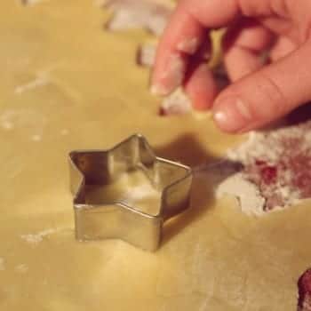 Miomente Weihnachtsrezept: Stern-Ausstechform für Plätzchen