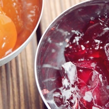 Miomente Weihnachtsrezept für Engelsaugen: Aprikosen- und Johannisbeermarmelade