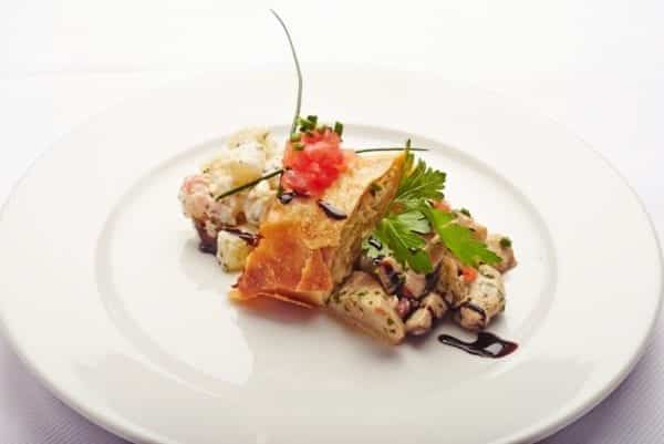 Kulinarische Schifffahrt in Frankfurt mit der Primus-Linie