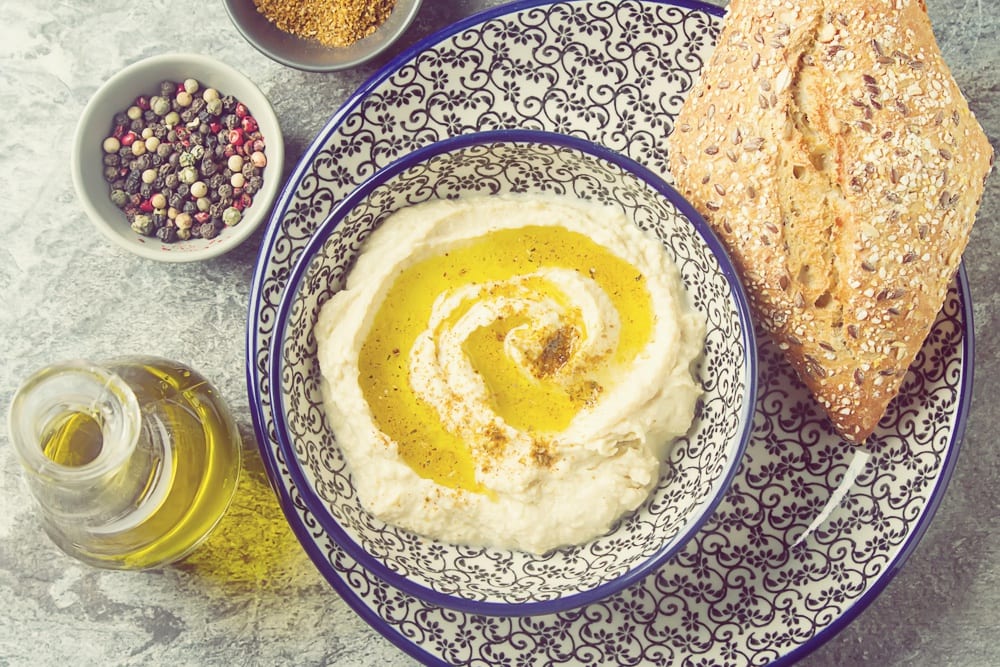 3 israelische Spezialitäten: Hummus aus Kichererbsen Entdeckermagazin-Miomente