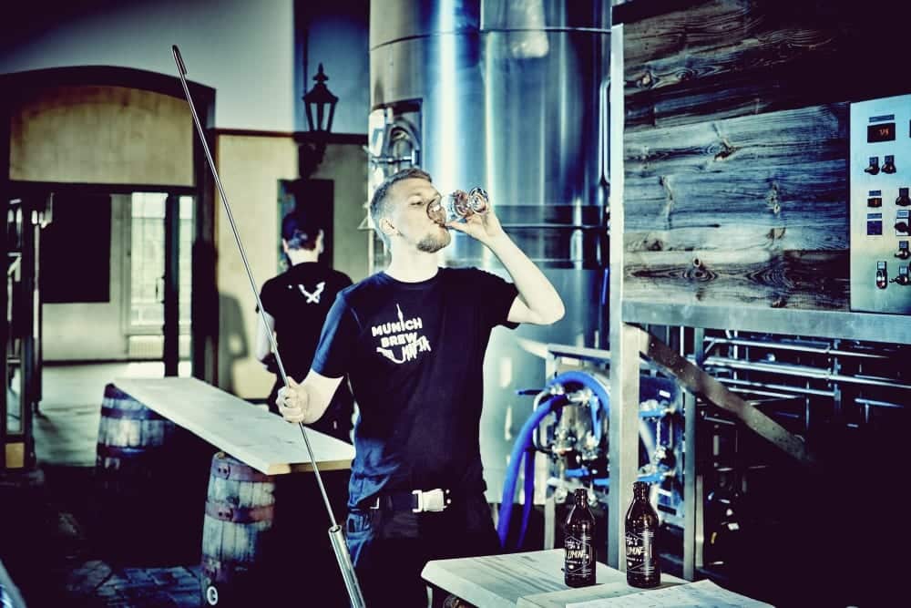 Munich Brew Mafia aus München - Bierexperten Dario Stieren und Niklas Zerhoch: Eigenprodukt Don Limone – Miomente Entdeckermagazin