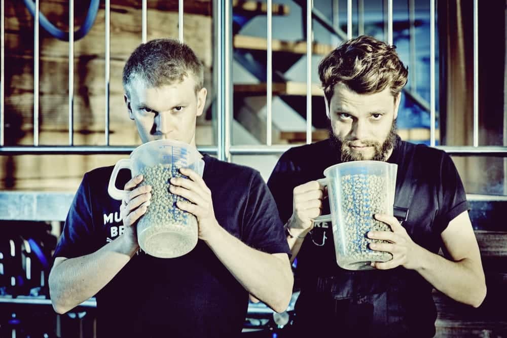 Munich Brew Mafia aus München - Bierexperten Dario Stieren und Niklas Zerhoch: Eigenprodukt Don Limone – Miomente Entdeckermagazin