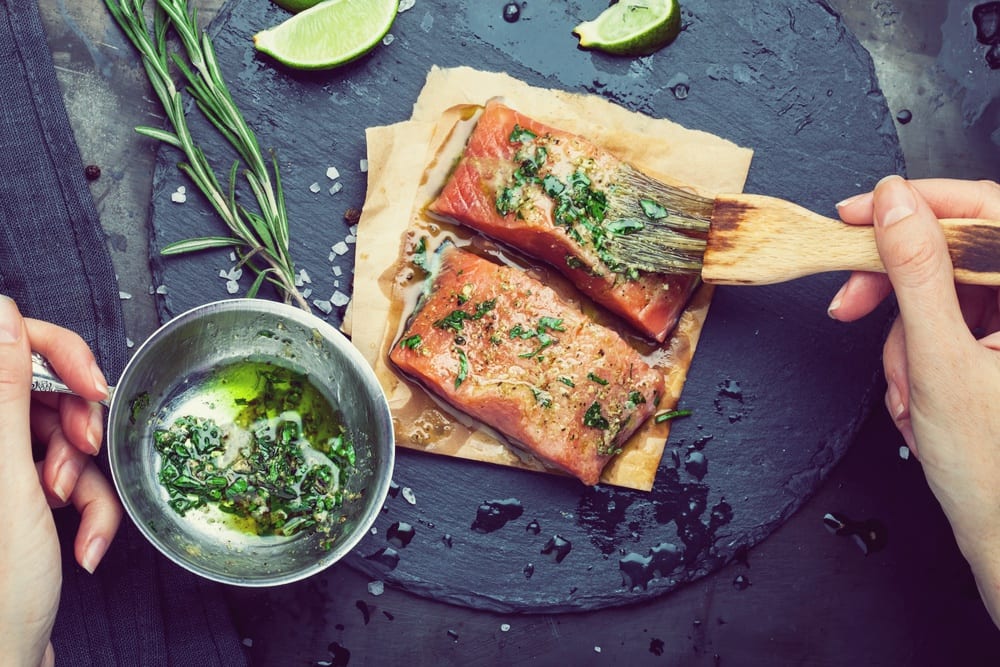 Angrillen: Mariande-Rezept für Lachs zum Grillen - Entdeckermagazin - Miomente
