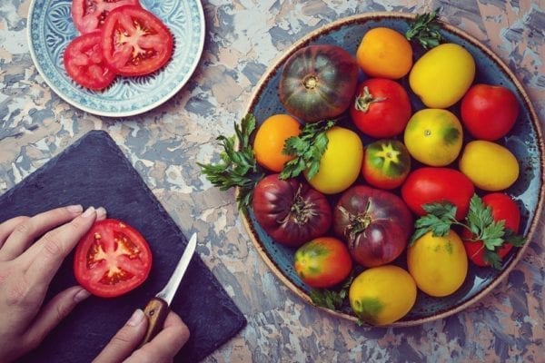 Saisonale Kochkurse - bunte Tomaten - Entdeckermagazin - Miomente
