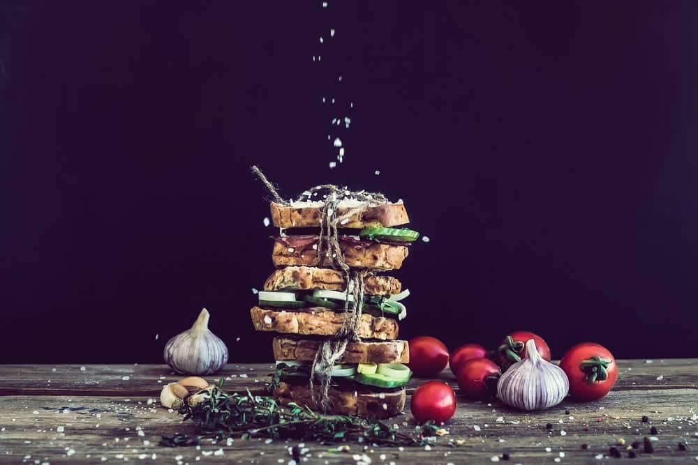 Kochen und Backen mit fermentiertem Knoblauch: schwarzer Knoblauch gesunder Genusstrend - Entdeckermagazin -Miomente