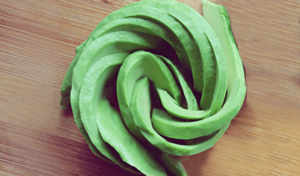 Hübsche Dekoration und Rezeptvideo: Die Avocado-Food-Flower | Miomente Entdeckermagazin