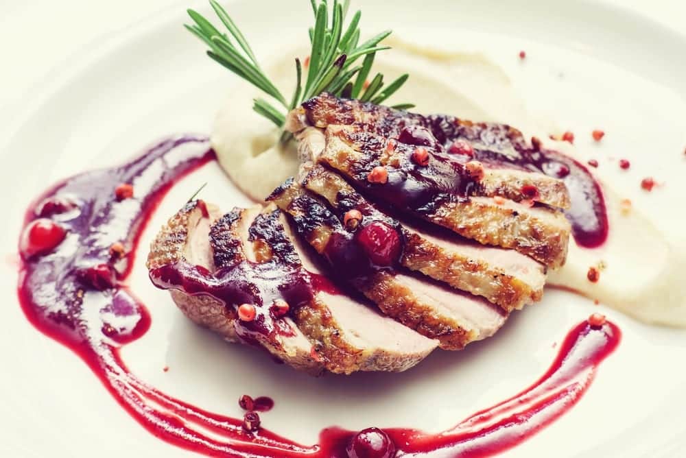 Das einfachste Kochbuch der Welt – Dessertbuch, Heimatküche und Deluxe Edition: Richtig kochen mit maximal 6 Zutaten | Miomente Entdeckermagazin