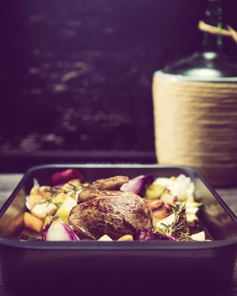 Nougat-Kochbuch: "Mein Herz schlägt Nougat!" von Profikoch Christian Senff aus Frankfurt – Süße und pikante Rezepte mit Nougat – Nougat-Kalbsbacke mit Dreierlei der Karotte | Miomente Entdeckermagazin