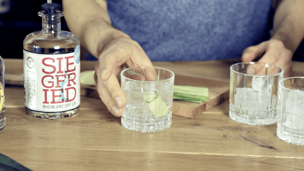 Genialer Gin-Guide mit Delicious Berlin: Gin-Rezept für einen Berlin Buck | Miomente Entdeckermagazin