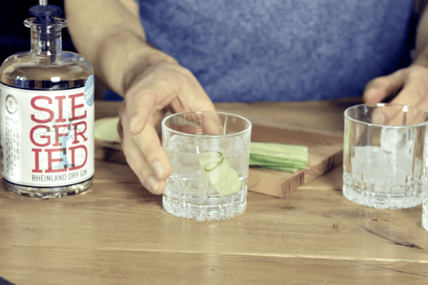 Genialer Gin-Guide mit Delicious Berlin: Gin-Rezept für einen Berlin Buck | Miomente Entdeckermagazin