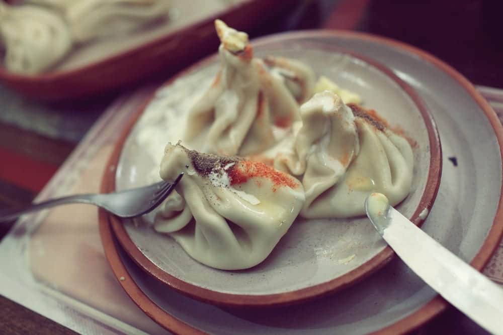 Wie isst Georgien? Khinkali – georgische Maultaschen. Entdeckt die neue Trendküche aus Georgien. Entdeckermagazin - Miomente