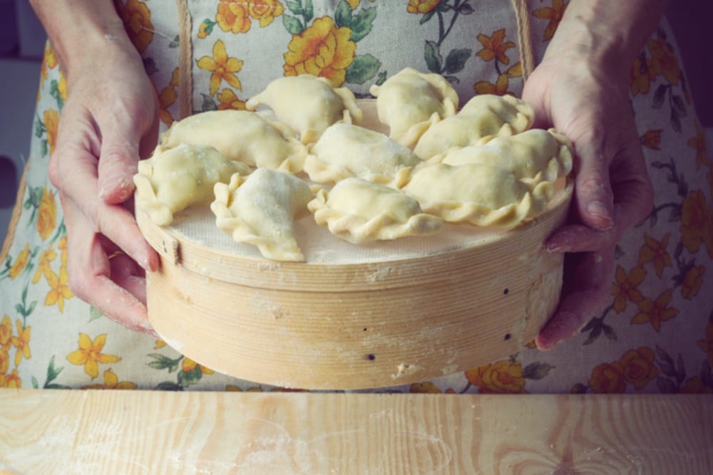 3 russische Spezialitäten zur WM 2018 - Piroggen fertig zum Backen - Entdeckermagazin -Miomente