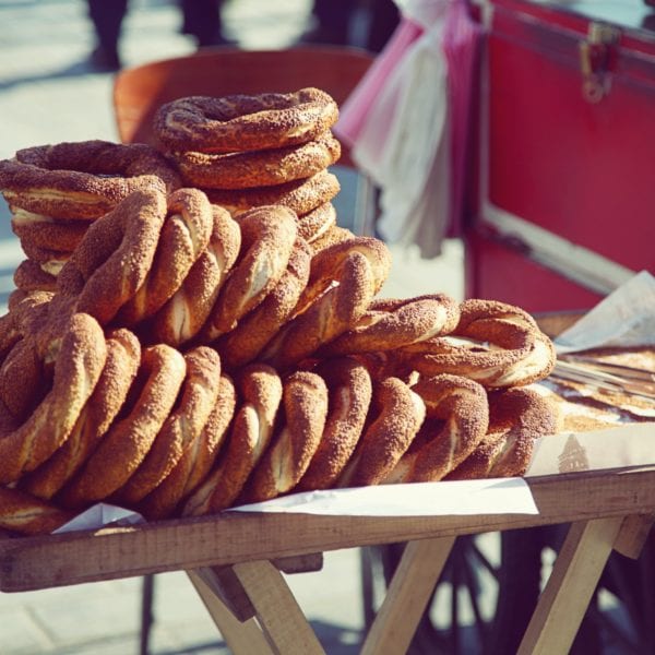 türkische Küche: Rezepte, die du ausprobieren musst! Sesamkringel | Entdeckermagazin Miomente