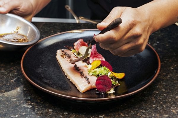 Die Top 5 der Promi-Kochbücher | Kochbuch-Hitliste | exklusive Küche | Entdeckermagazin Miomente