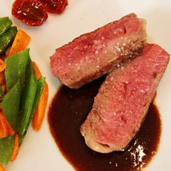 Rezept Rotwein-Sauce zu Fleisch mit karamellisierten Gemüse | Entdeckermagazin Miomente