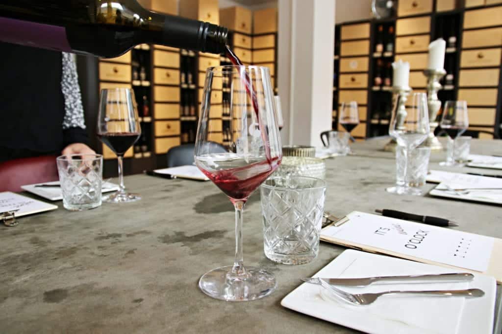 Wie verkoste ich Wein richtig? Interview Wein-Moment | Entdeckermagazin Miomente