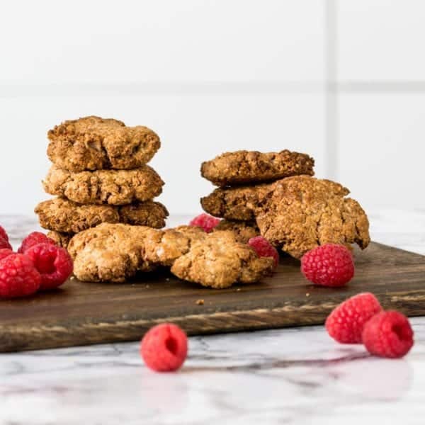 Haferkekse mit Himbeeren backen | Entdeckermagazin Miomente