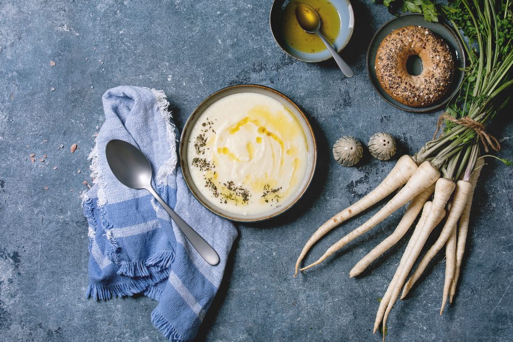 Wurzelpetersilie als Suppe