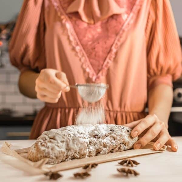 Christstollen backen