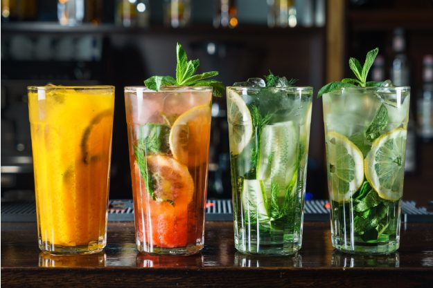 Cocktailkurs Köln – vier Cocktails auf dem Tresen