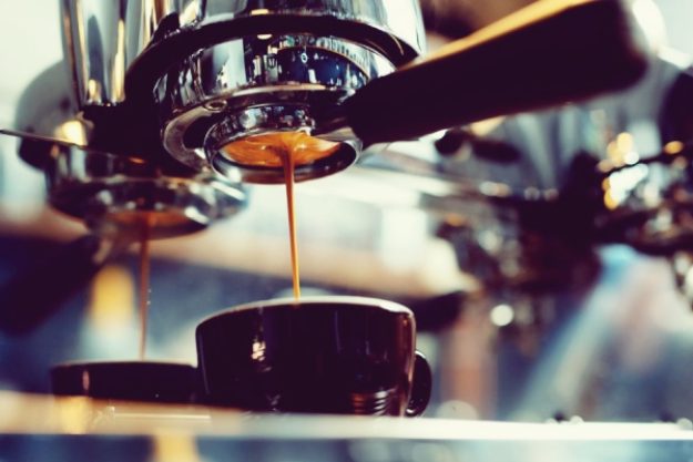 Barista-Kurs-Gutschein – Frischer cremiger Kaffee