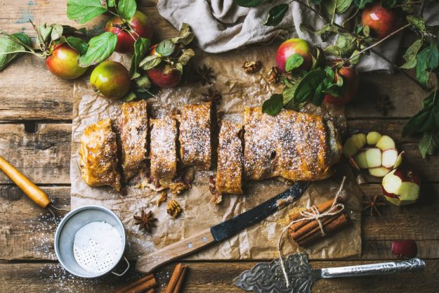 Geschenkidee für Lokalhelden – Apfelkuchen von Oma