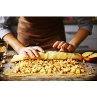 Geschenkidee für Lokalhelden – Apfelkuchen rollen