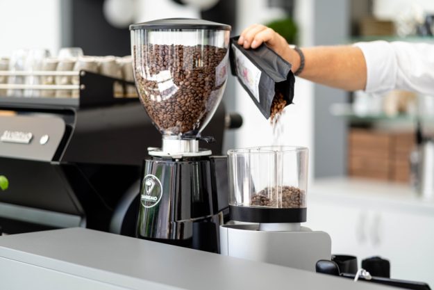 Baristakurs-Bad-Vilbel-Bohnenmahlen