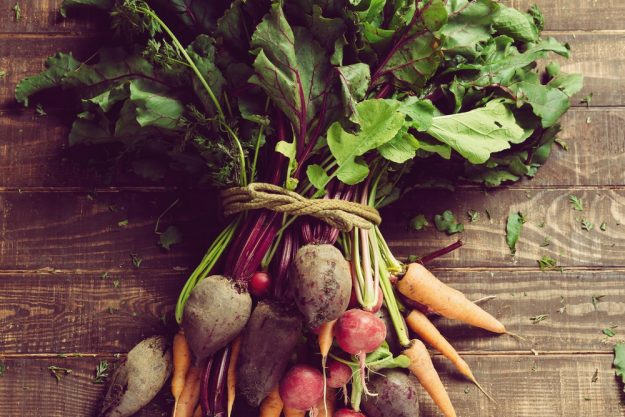 Vegetarischer Kochkurs Frankfurt – Bund mit frischem Gemüse