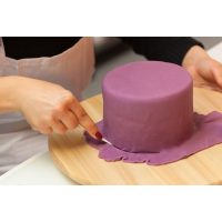 Tortenkurs Frankfurt – Torte mit Fondant eindecken
