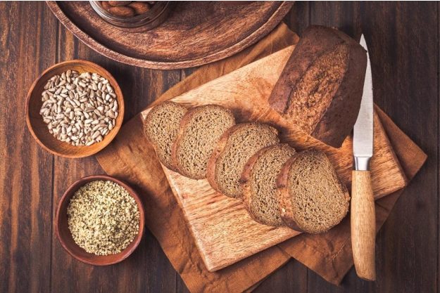 Backkurs Augsburg – kornfreies Brot mit Saaten