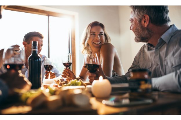 Rotweinseminar Augsburg – zusammen Wein trinken