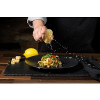 Mediterraner Kochkurs Augsburg – mit Zitronensaft verfeinern