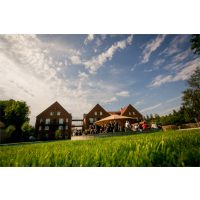 Candle-Light-Dinner Münster – Landhotel Beverland Aussenanlage