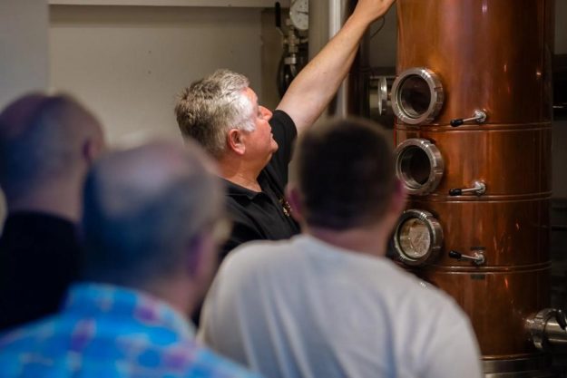 Gin-Tasting Karlsruhe – Brennereiführung