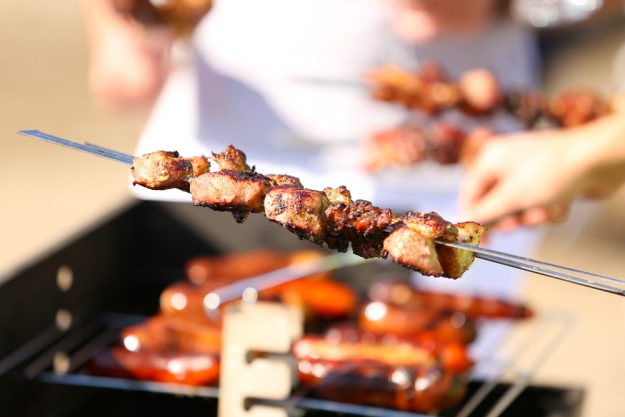 Geschenkgutschein Grillkurs – Grillspieße mit Marinade