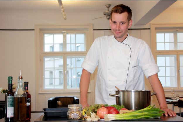 Firmenfeier Stuttgart mit Locationhopping & Kochevent - Profikoch