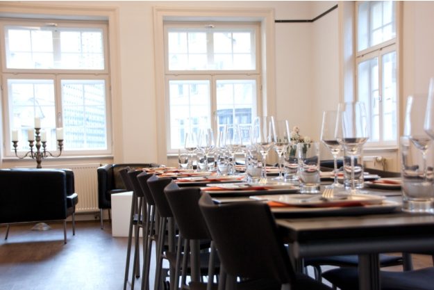 Firmenfeier Stuttgart mit Locationhopping & Kochevent - Location