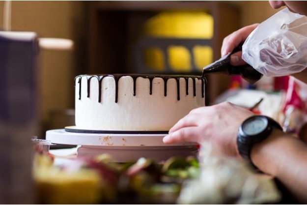 Süße Verführung - Dripping Cake