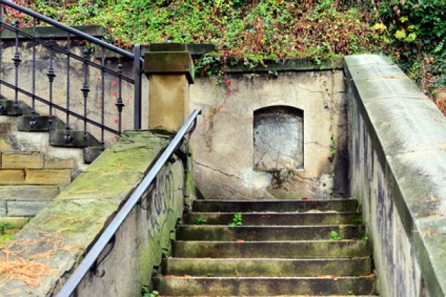 Betriebsausflug Stuttgart - alte schöne Treppe im Park