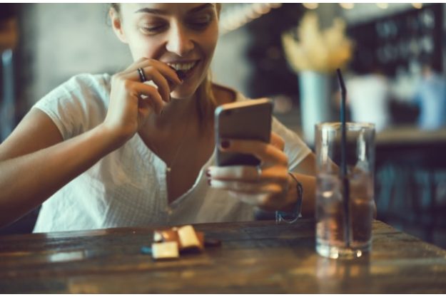 digitale Weihnachtsfeier mit Schokoladenprobe