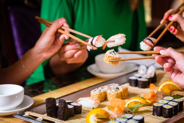 Sushi-Kurs Berlin – Sushi auf Stäbchen