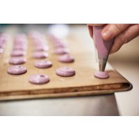 Backkurs Berlin: Macarons-Hälften aufspritzen